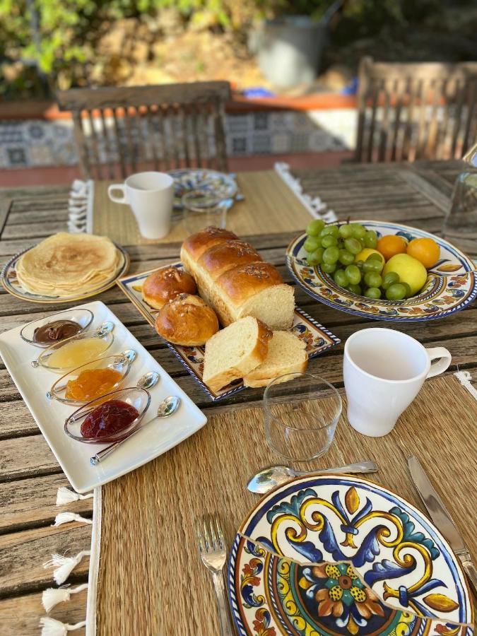 La Vie Est Belle En Provence Bed and Breakfast Tourves Εξωτερικό φωτογραφία